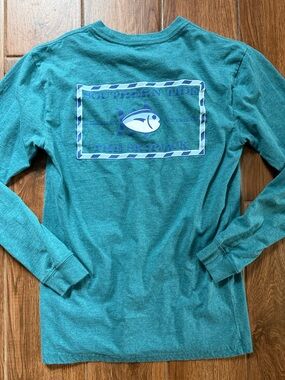 Southern Tide Teal Long Sleeve Shirt with Blue Fish Graphic - men’s XS